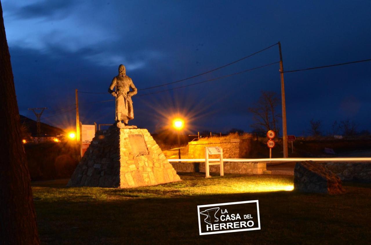 La Casa Del Herrero El Poyo エクステリア 写真